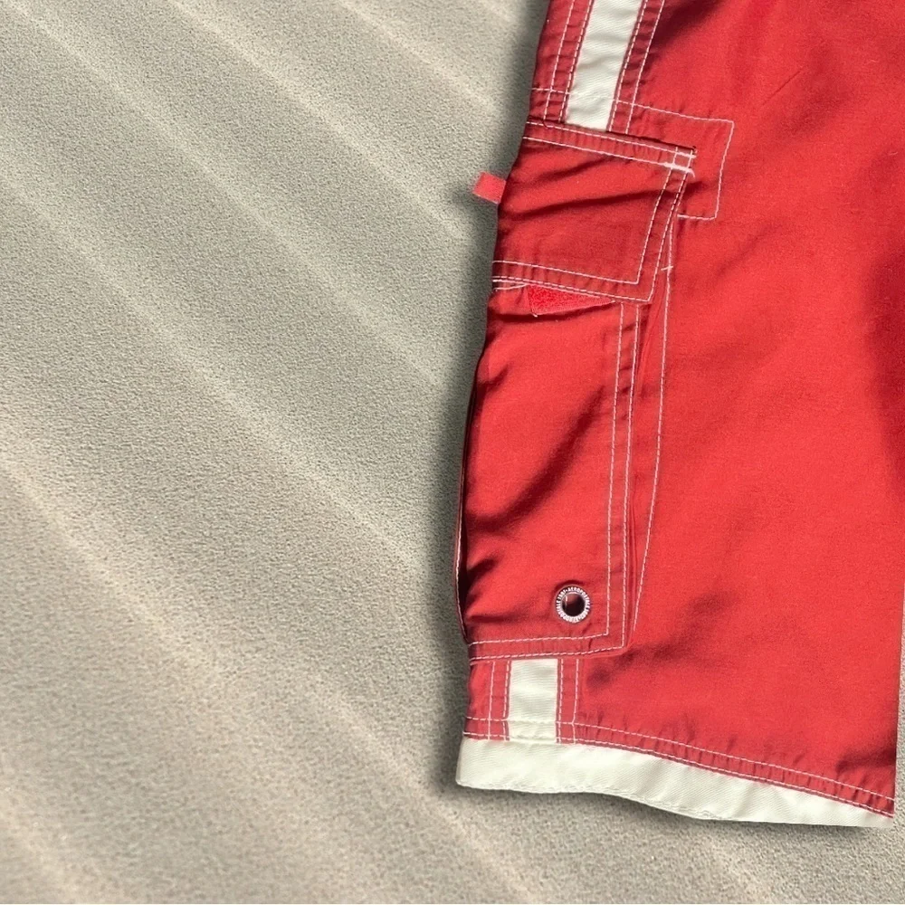 Aeropostale Men’s Cargo Swim Trunks / Shorts Burgundy Red Size Small